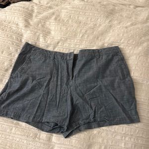Lands End Chambray linen short. 18 petite